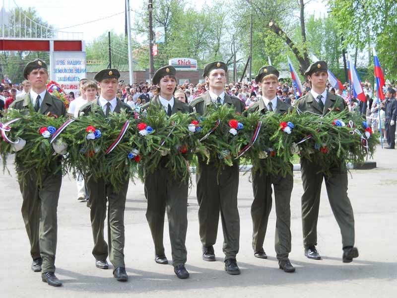 Гирлянда к 9 мая своими руками к памятнику Гирлянда к 9 мая своими руками к памятнику